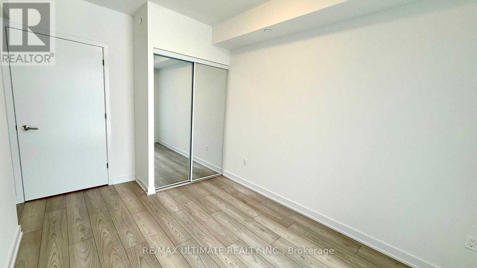 822 - 5858 Yonge Street, Toronto, ON - Indoor Photo Showing Other Room