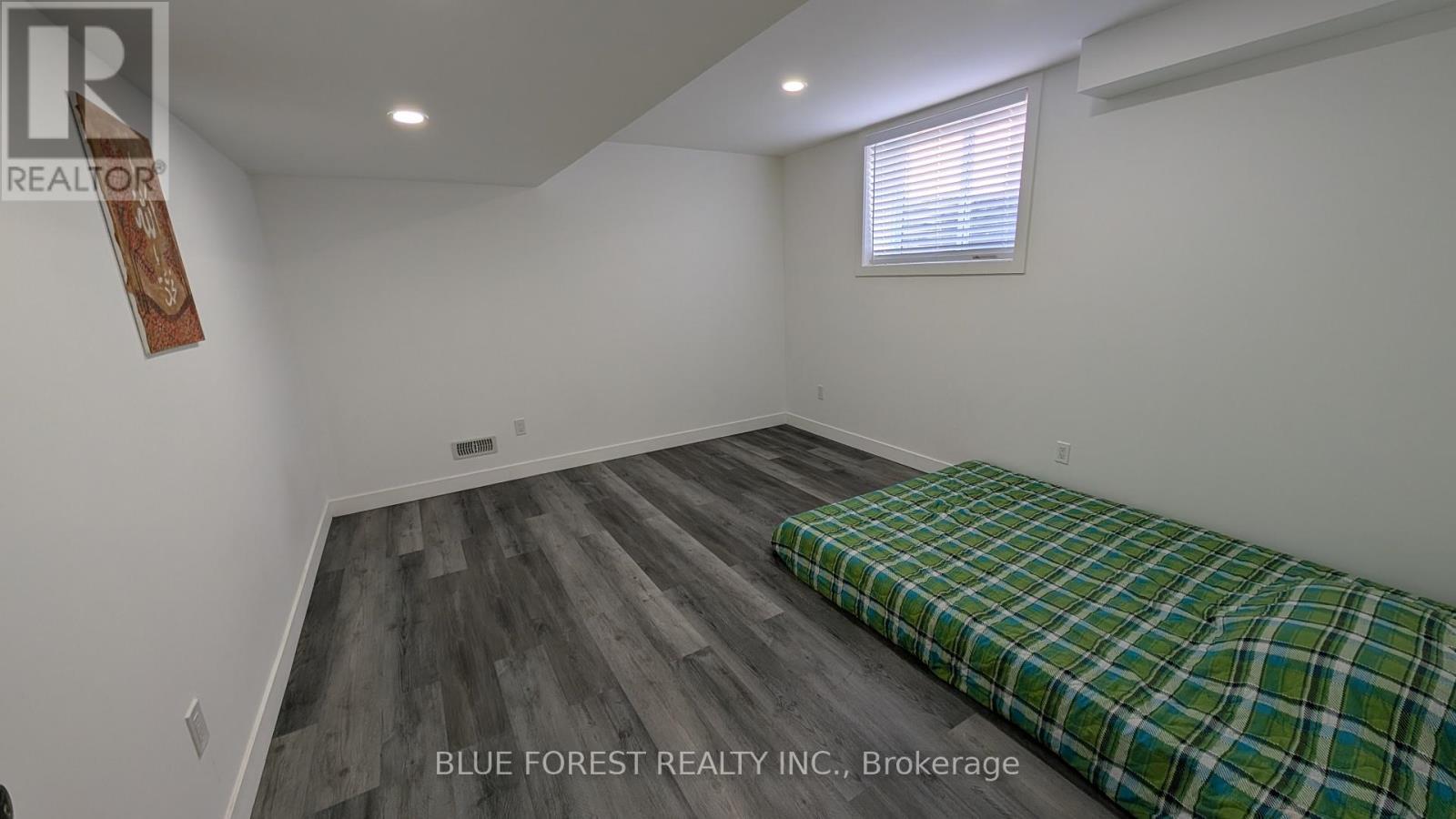 3319 Regiment Road, London South (South V), ON