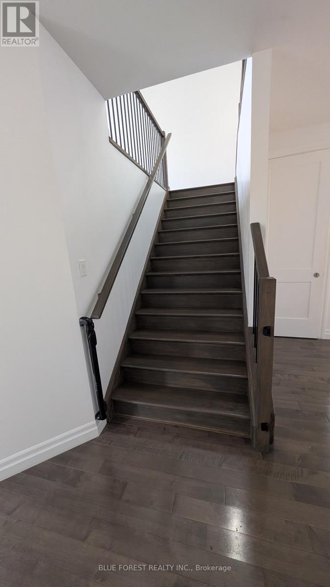 3319 Regiment Road, London South (South V), ON