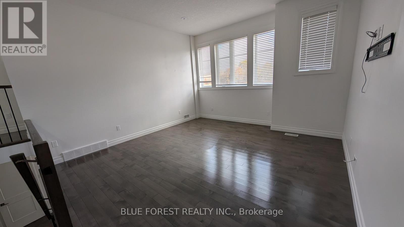 3319 Regiment Road, London South (South V), ON