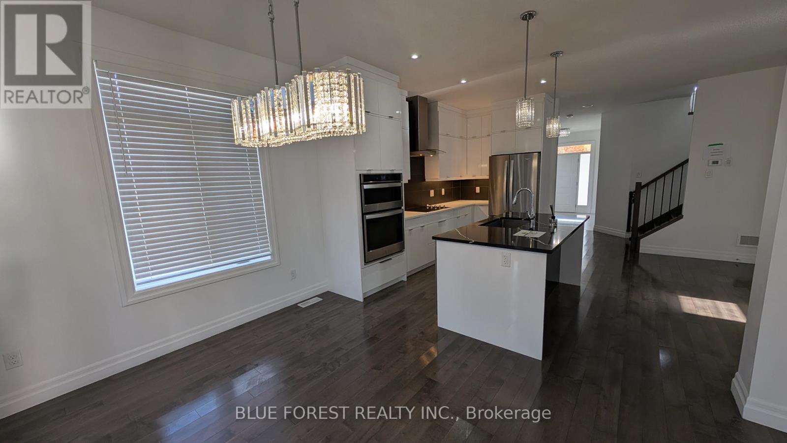 3319 Regiment Road, London South (South V), ON