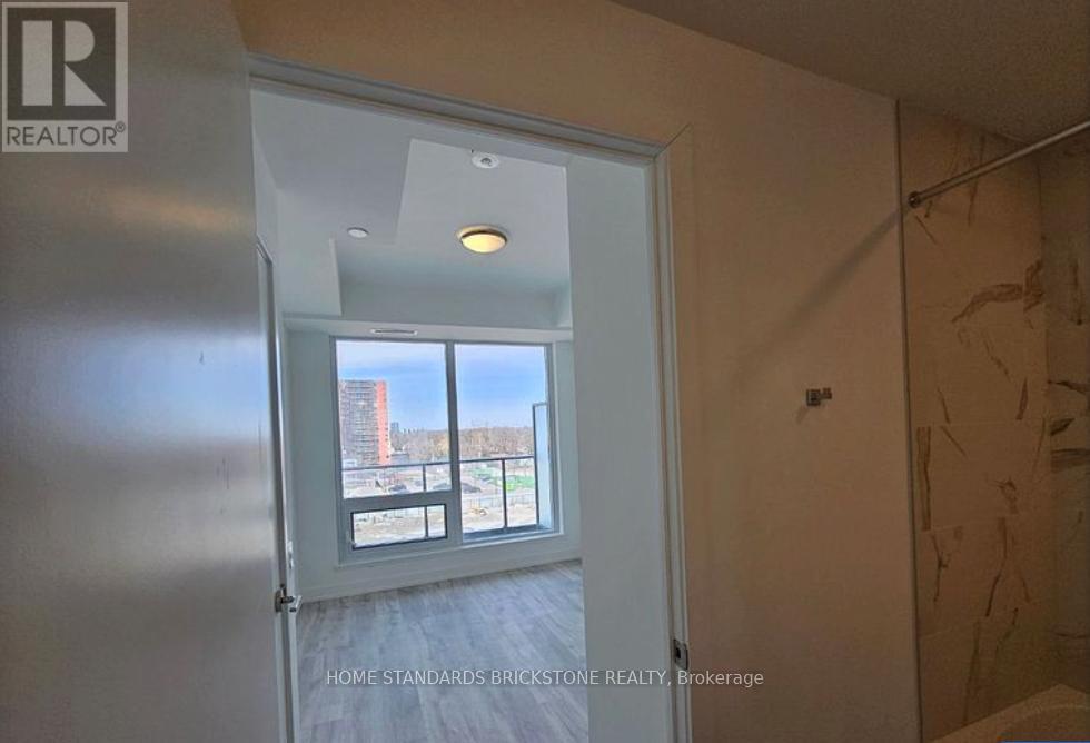 N545 - 7 Golden Lion Heights, Toronto, ON - Indoor Photo Showing Other Room