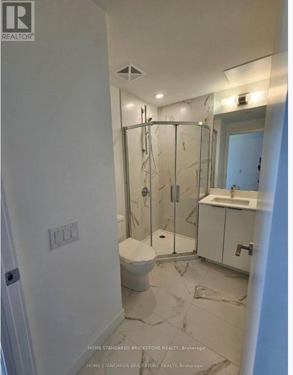 N545 - 7 Golden Lion Heights, Toronto, ON - Indoor Photo Showing Bathroom