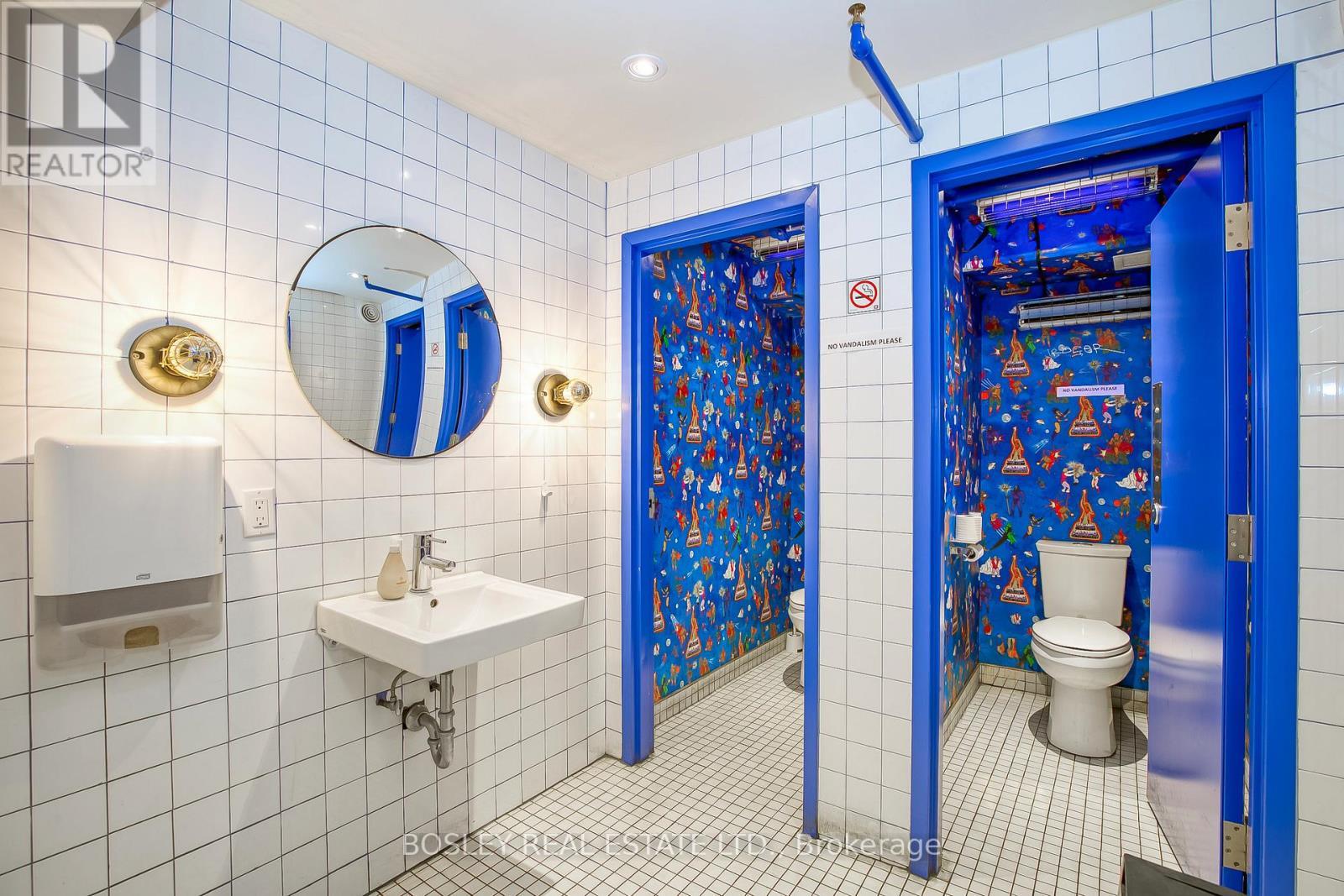 Entire Main Floor - 1184 Queen Street W, Toronto, ON