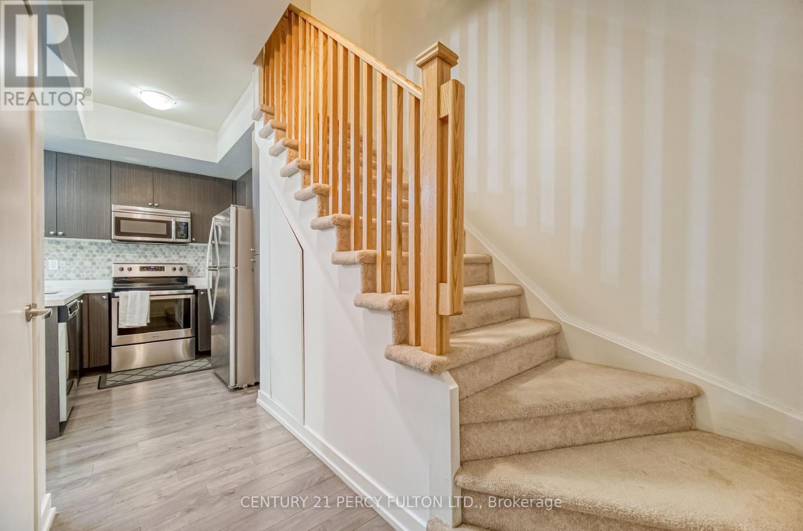 504 - 1555 Kingston Road, Pickering, ON - Indoor Photo Showing Other Room