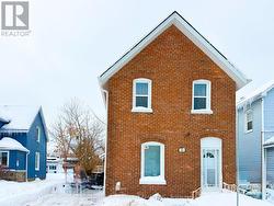 46 ELLEN STREET Barrie, ON L4N 3A4