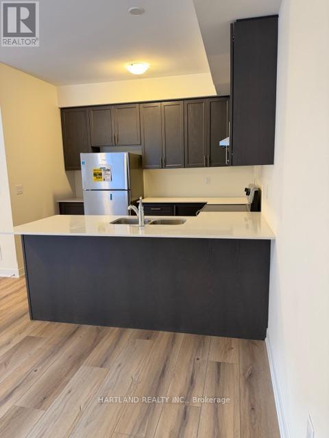 911 - 1695 Dersan Street, Pickering, ON - Indoor Photo Showing Kitchen With Double Sink