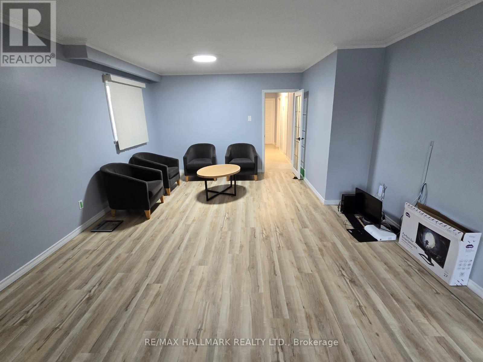 #Main - 148 Derrydown Road S, Toronto, ON - Indoor