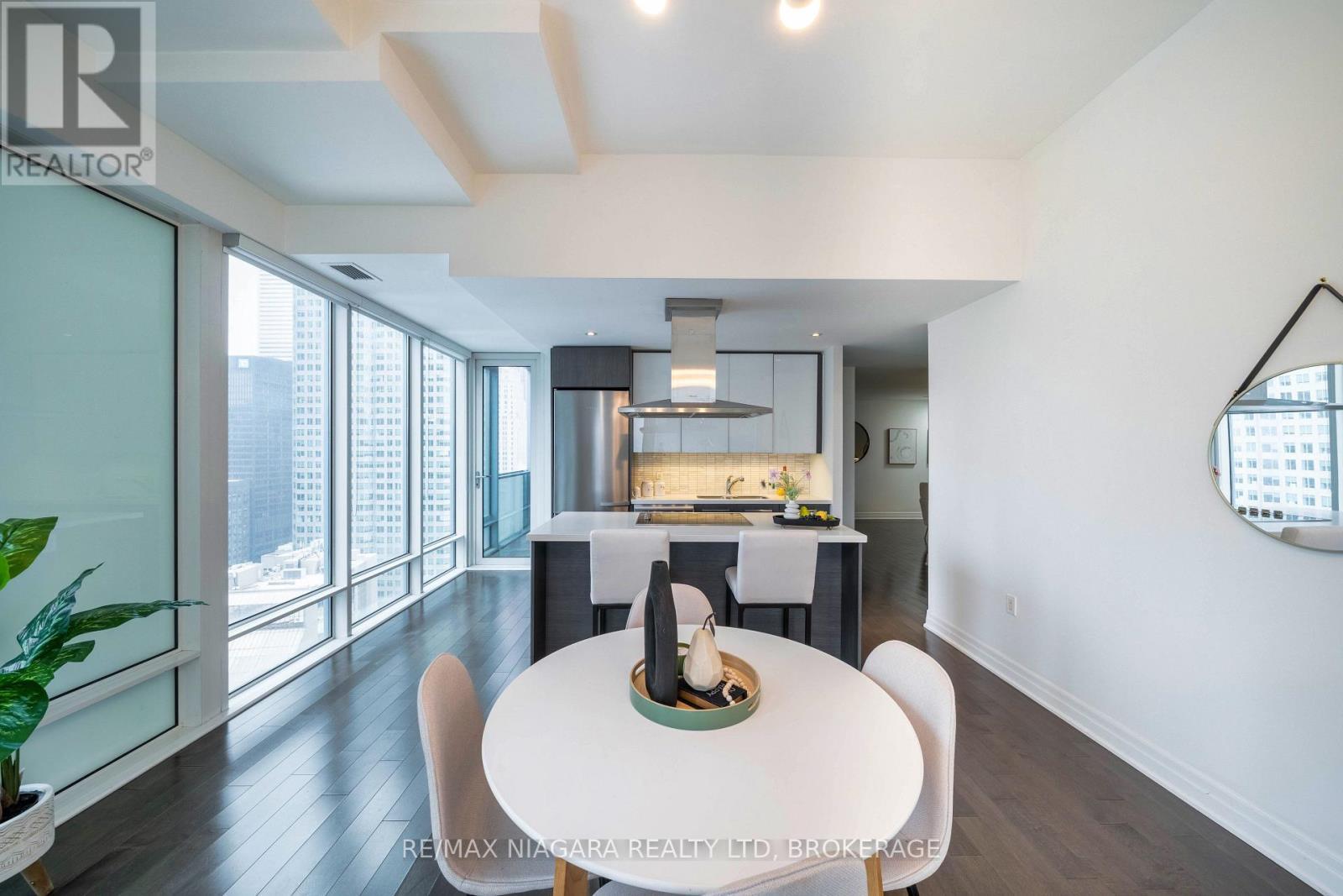 2802 - 8 The Esplanade Street, Toronto (Waterfront Communities), ON