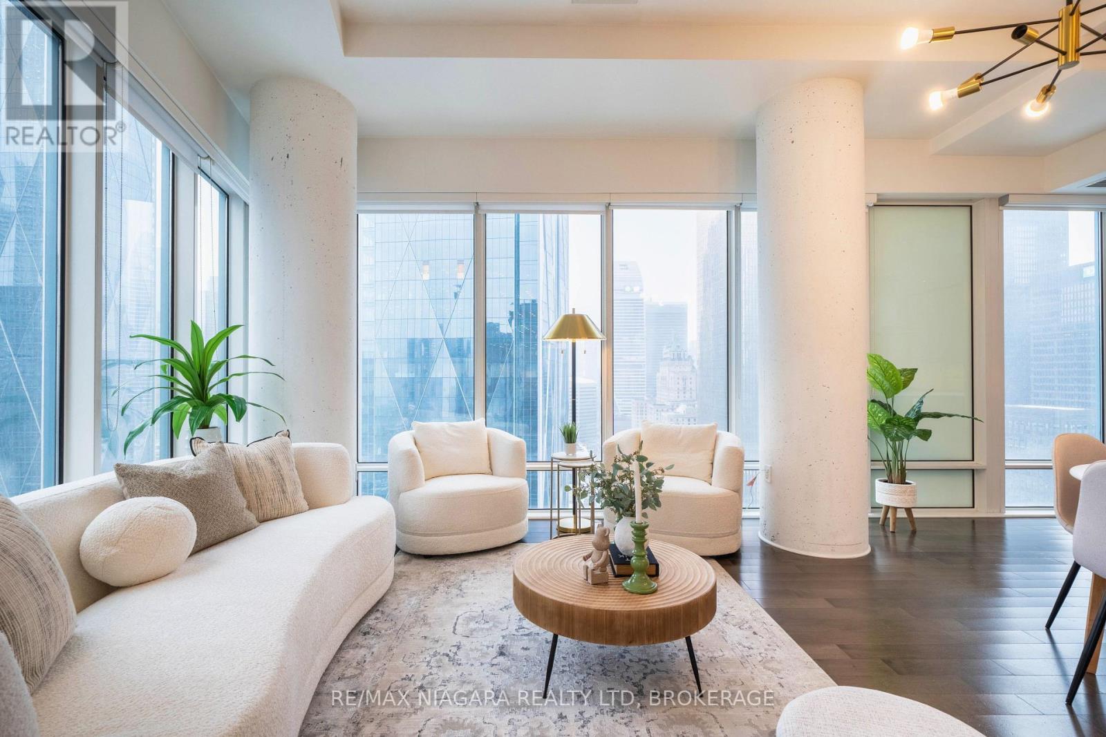 2802 - 8 The Esplanade Street, Toronto (Waterfront Communities), ON