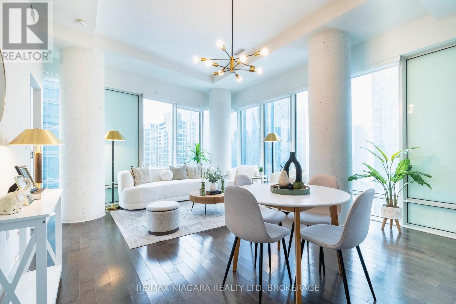 2802 - 8 The Esplanade Street, Toronto (Waterfront Communities), ON