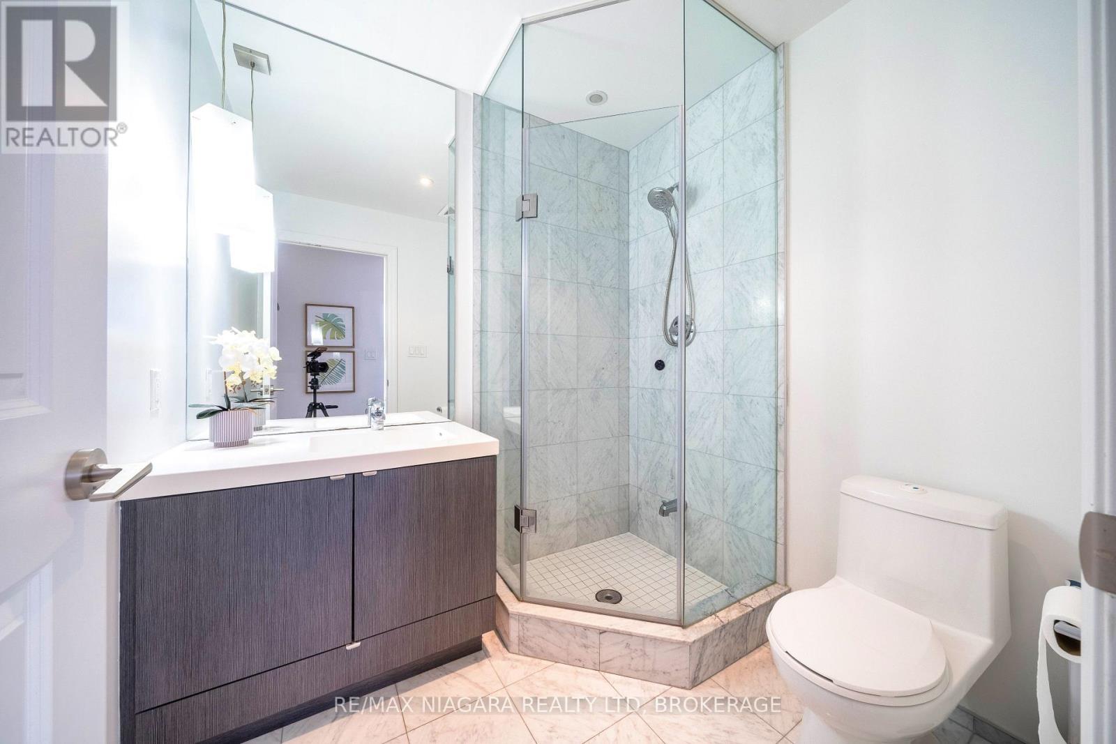 2802 - 8 The Esplanade Street, Toronto (Waterfront Communities), ON