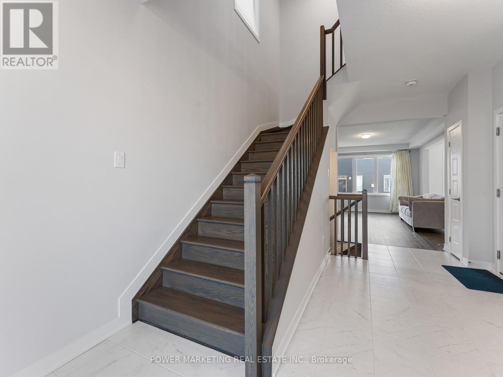 1017 Curraglass Walk, Ottawa, ON