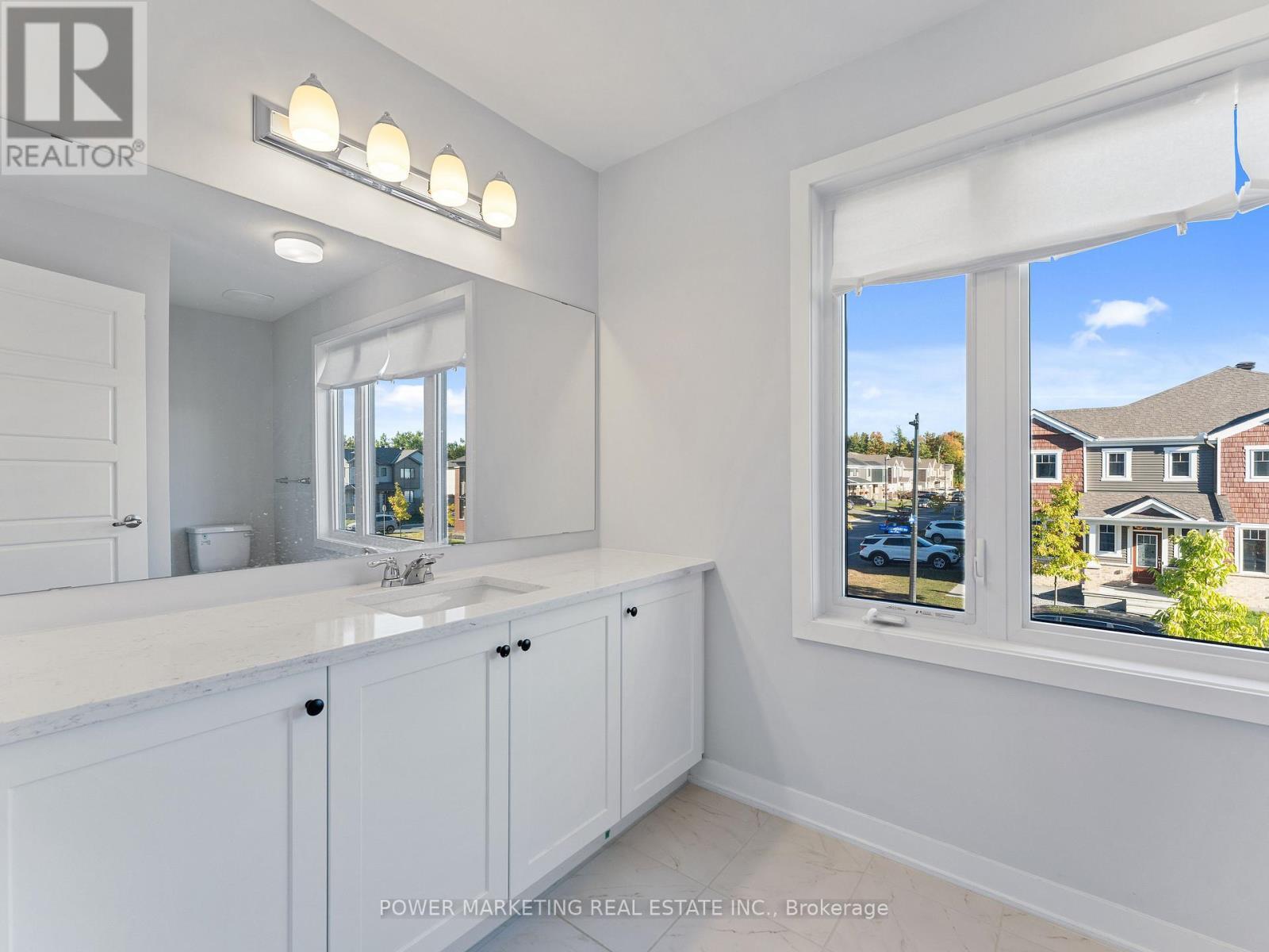 1017 Curraglass Walk, Ottawa, ON