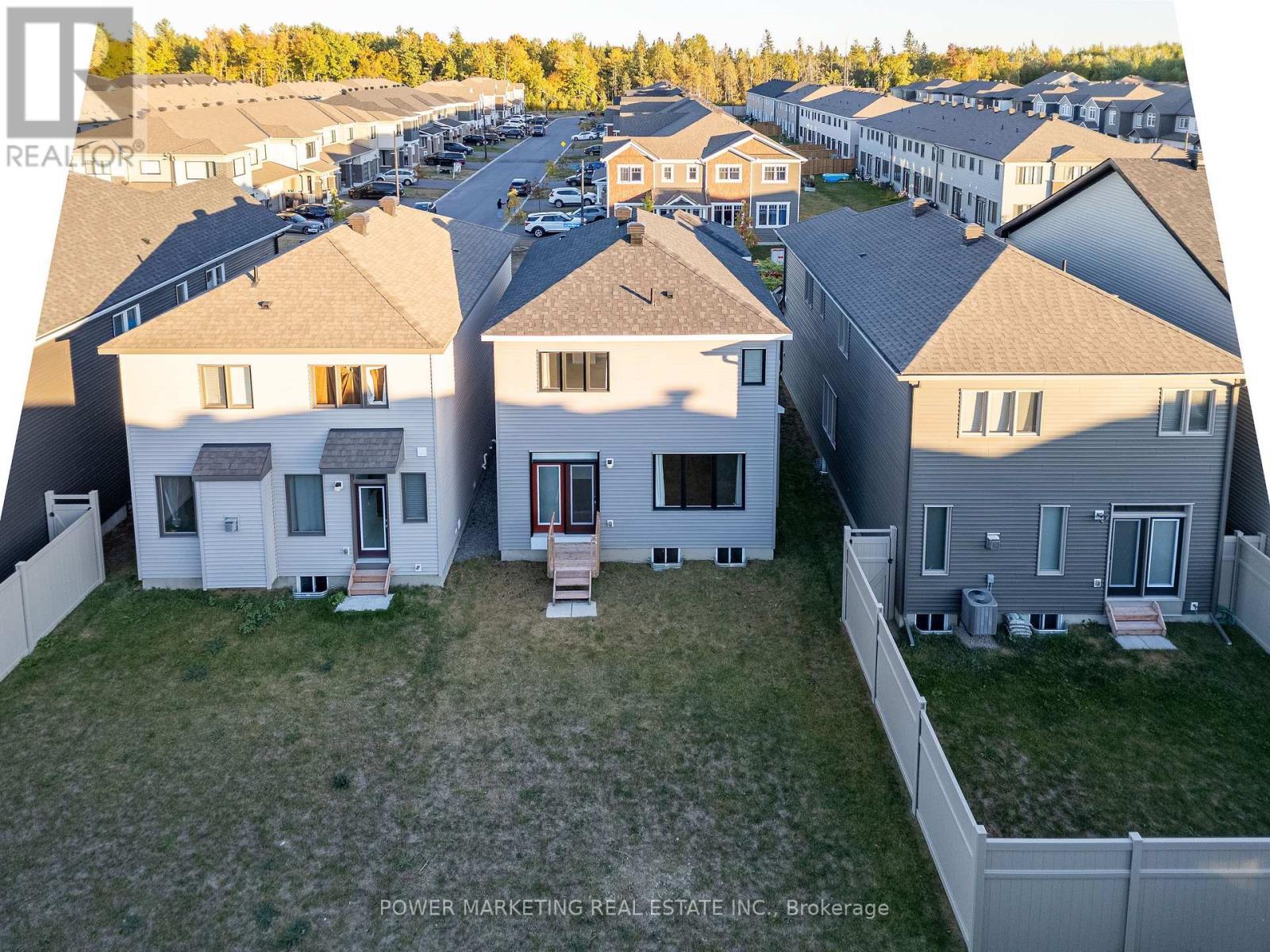 1017 Curraglass Walk, Ottawa, ON