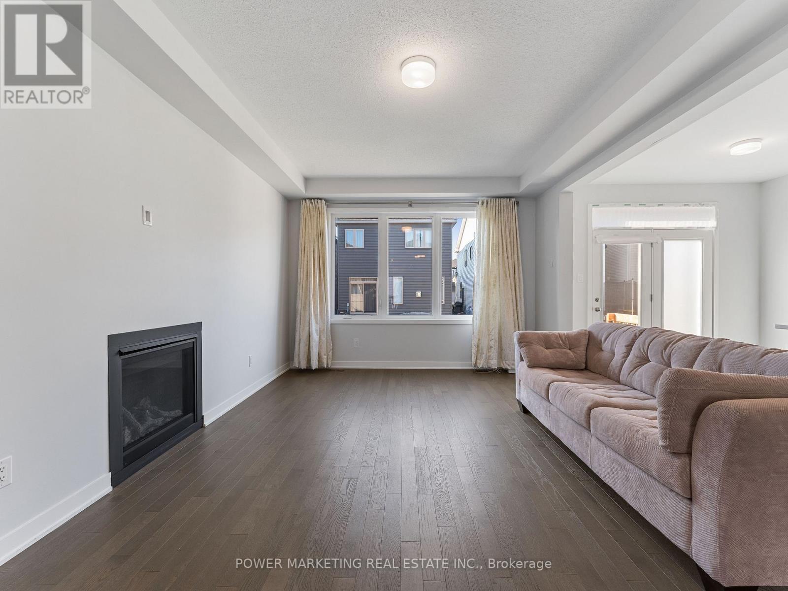 1017 Curraglass Walk, Ottawa, ON