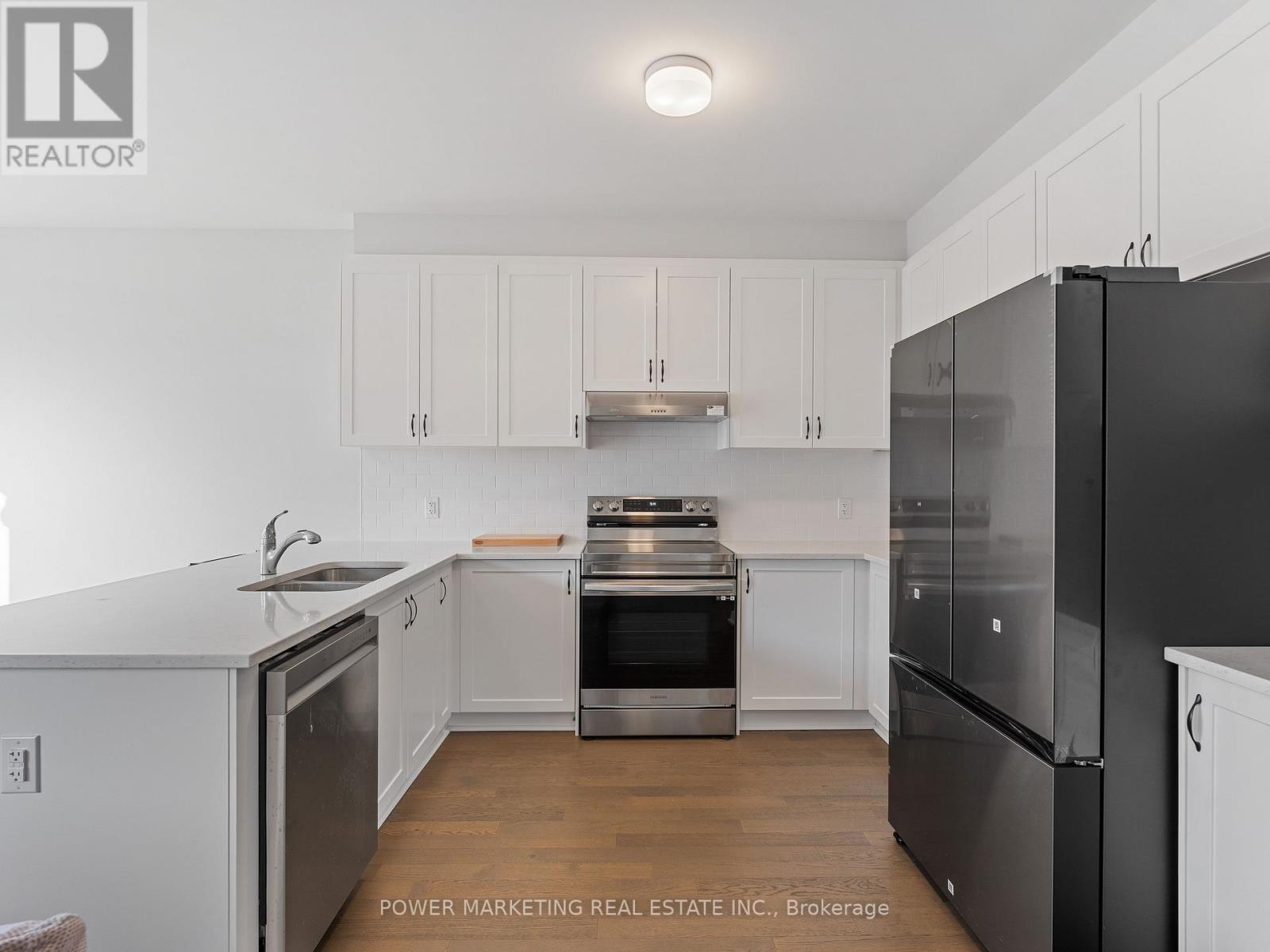 1017 Curraglass Walk, Ottawa, ON