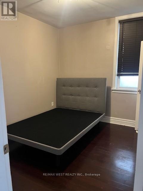 2Nd Fl - 247 Lansdowne Avenue, Toronto, ON - Indoor Photo Showing Other Room