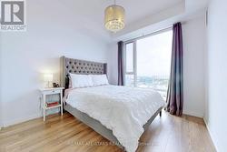 Primary bedroom - can accomodate a king size bed -