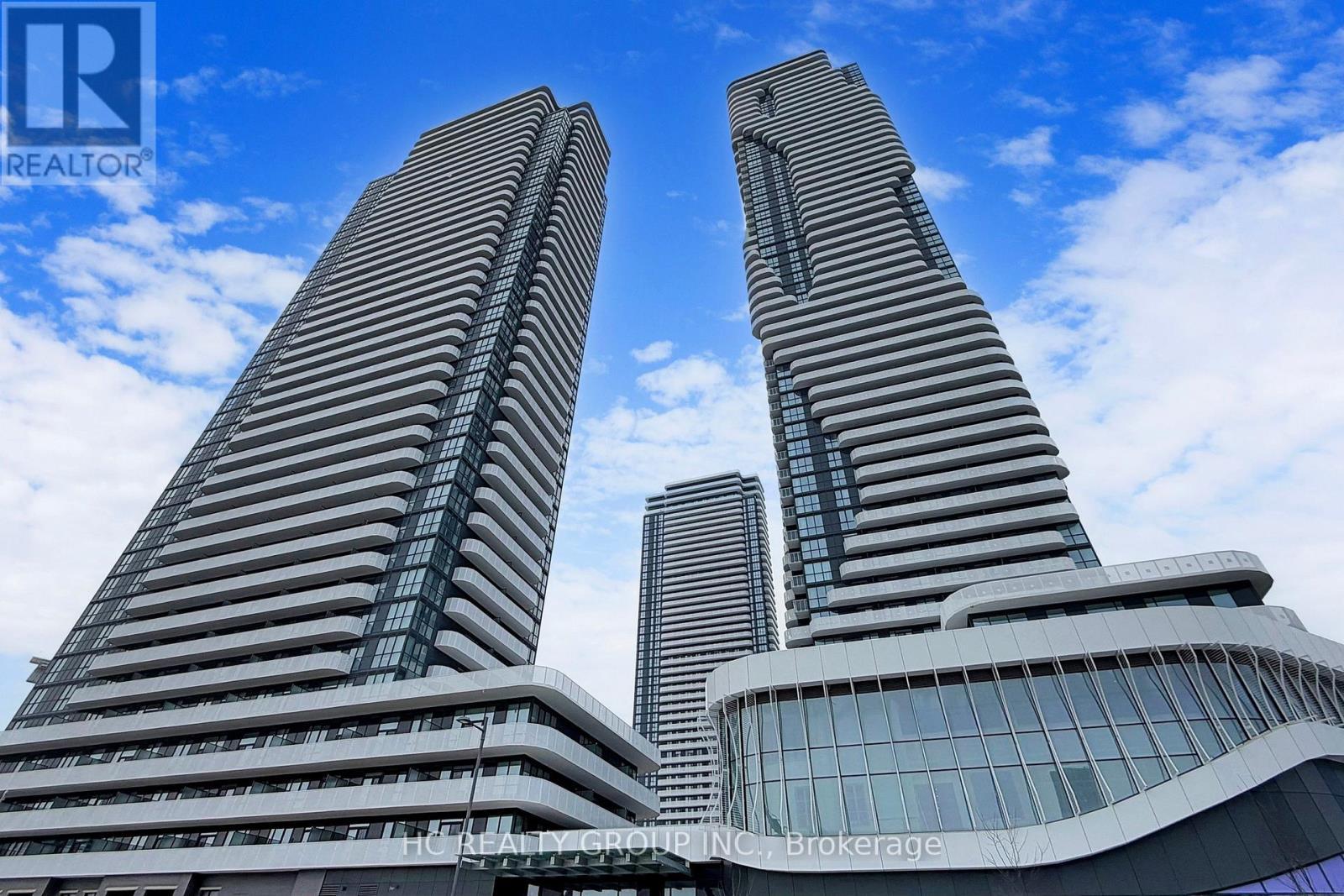 4902 - 8 Interchange Way, Vaughan, ON - Outdoor With Facade