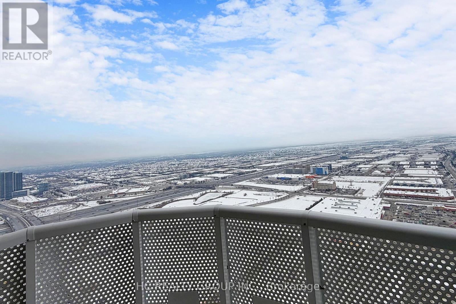 4902 - 8 Interchange Way, Vaughan, ON - Outdoor With Deck Patio Veranda With View