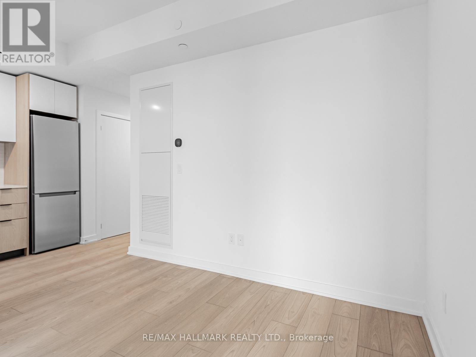 723 - 1007 The Queensway, Toronto, ON - Indoor Photo Showing Other Room