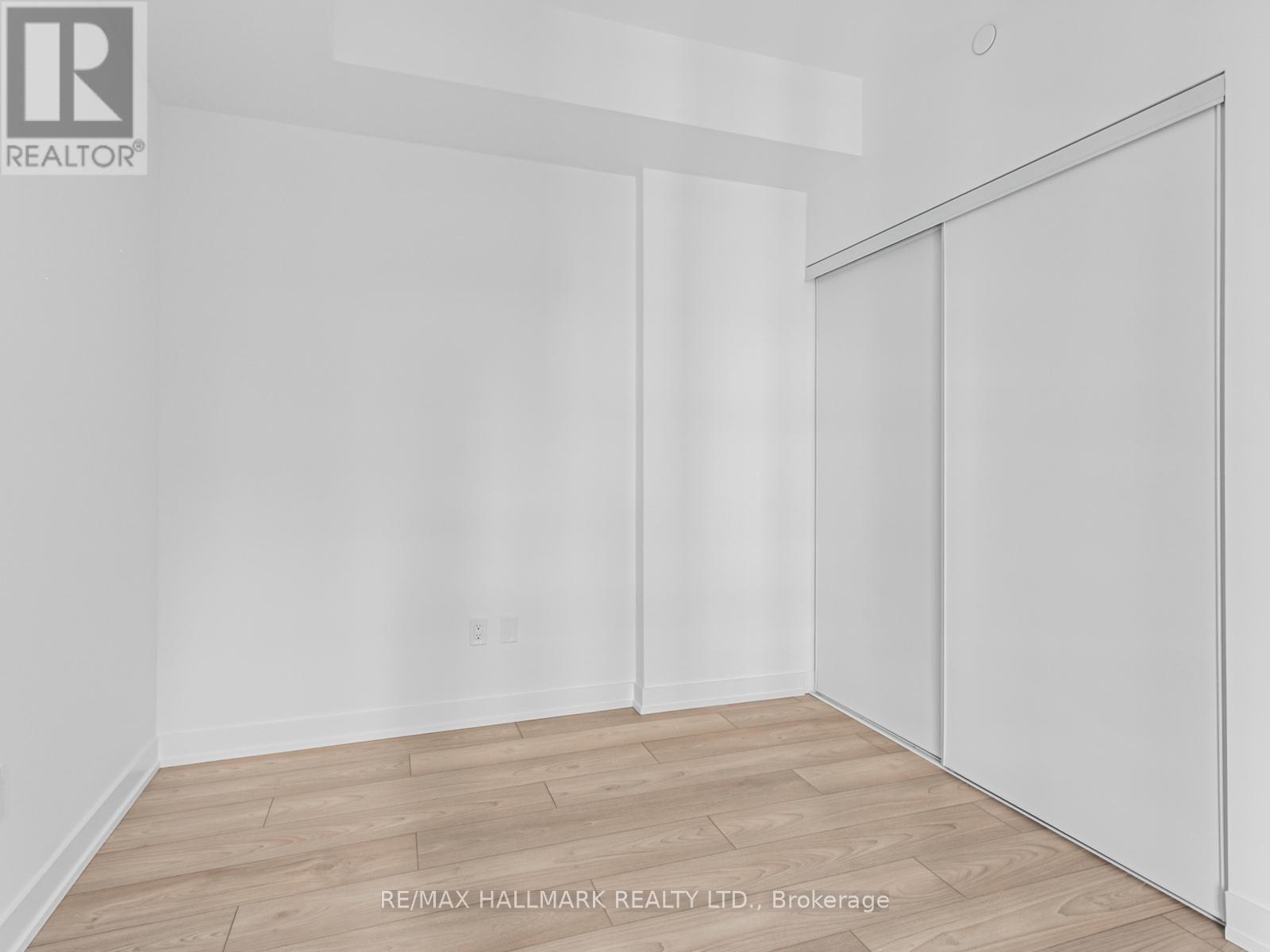 723 - 1007 The Queensway, Toronto, ON - Indoor Photo Showing Other Room