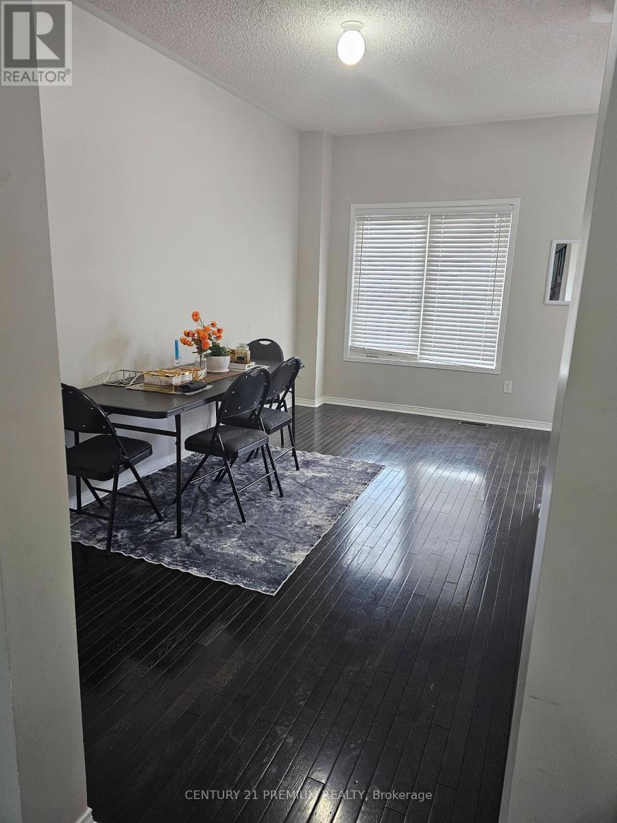 Main - 48 Gulfbrook Circle, Brampton, ON - Indoor Photo Showing Other Room