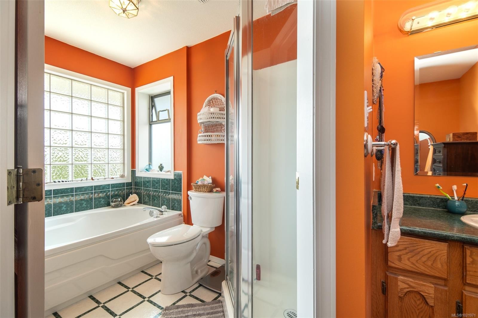 764 Bowen Dr, Campbell River, BC