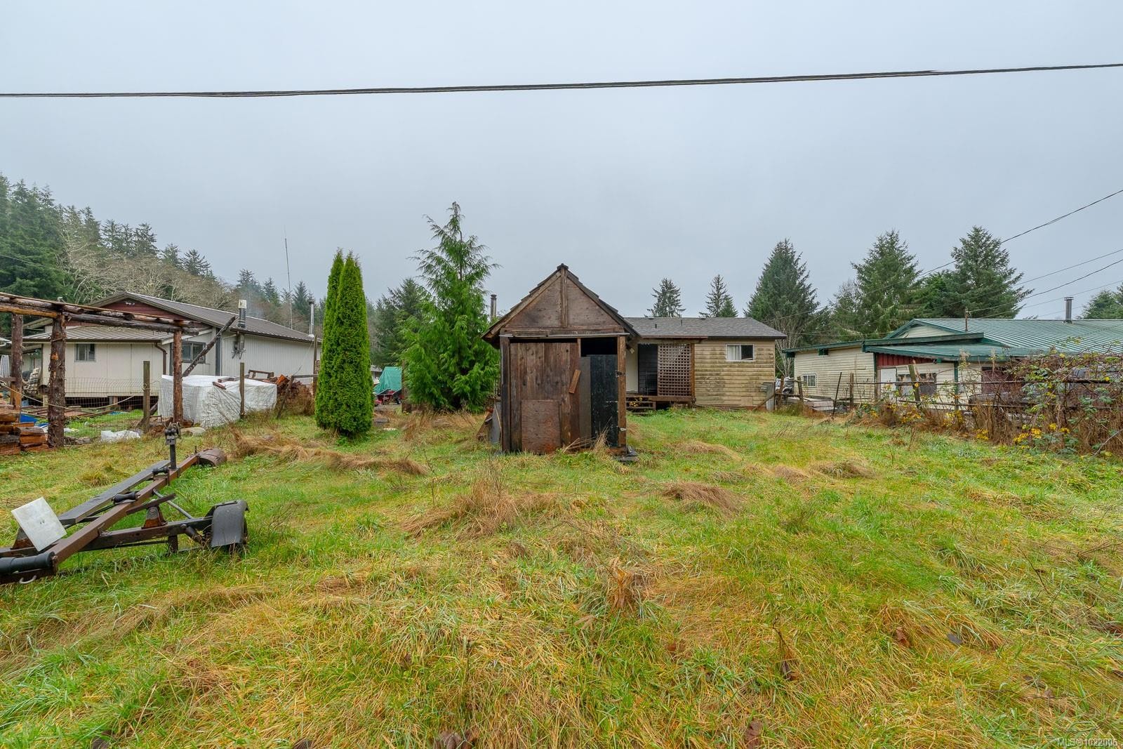 230 Clutus Rd, Bamfield, BC