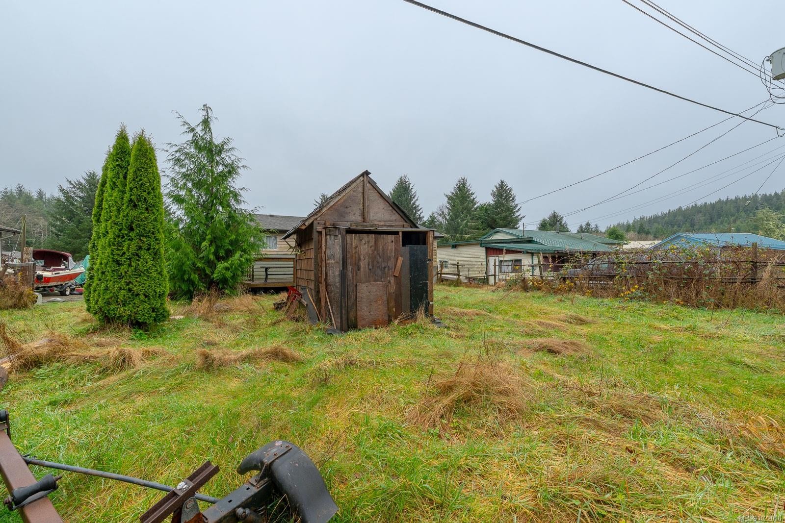 230 Clutus Rd, Bamfield, BC