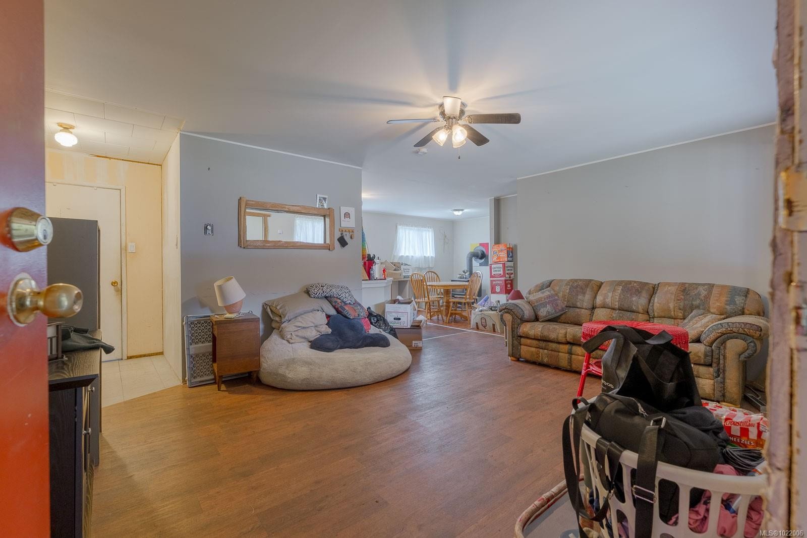 230 Clutus Rd, Bamfield, BC