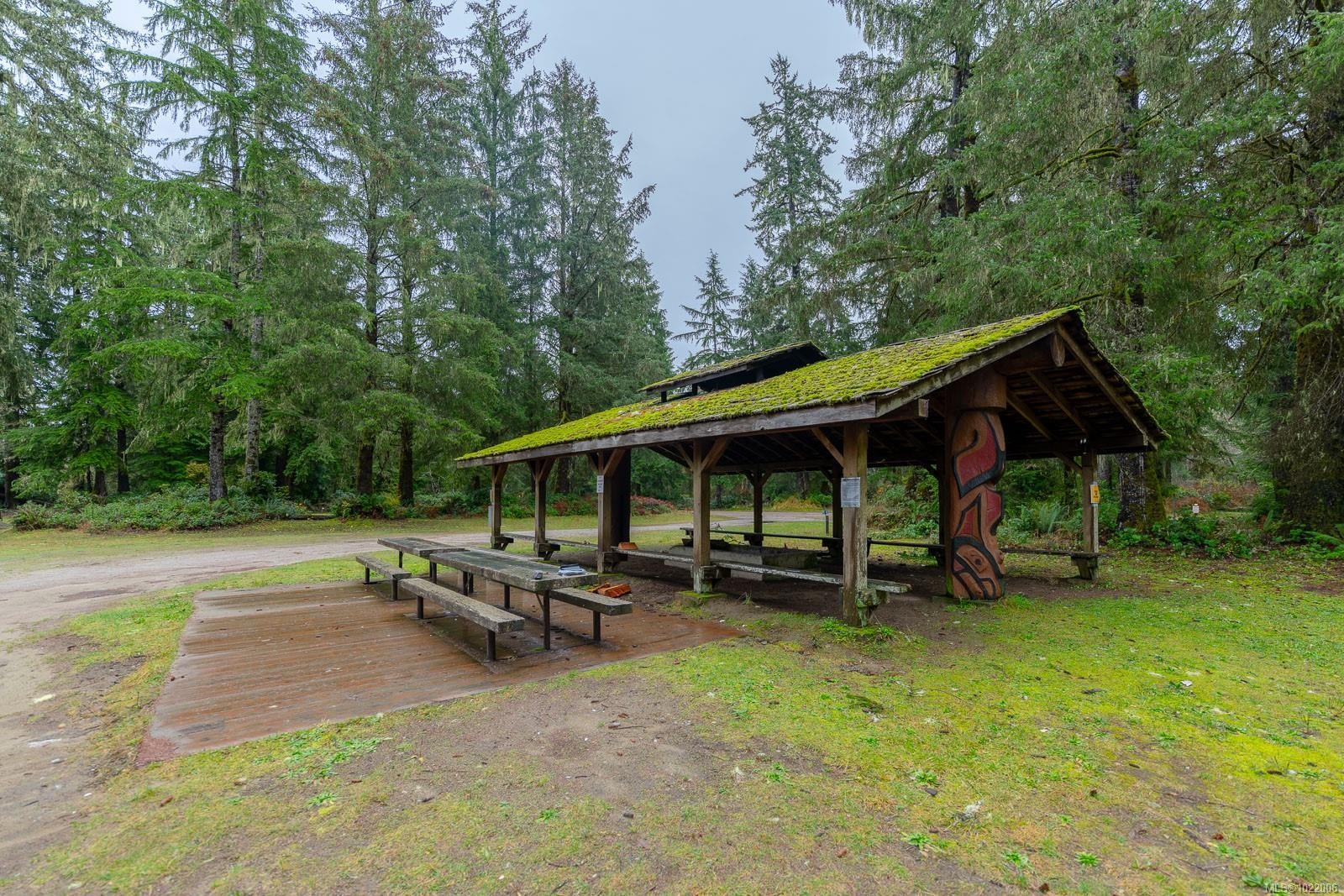 230 Clutus Rd, Bamfield, BC
