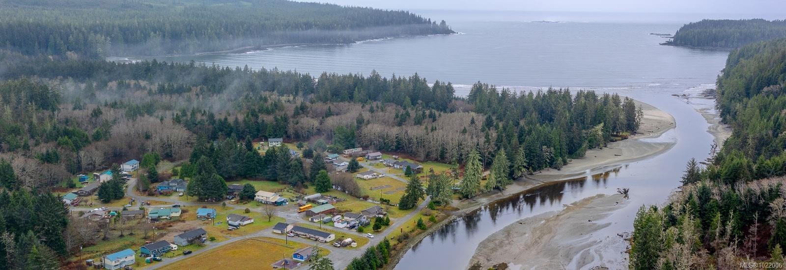 230 Clutus Rd, Bamfield, BC