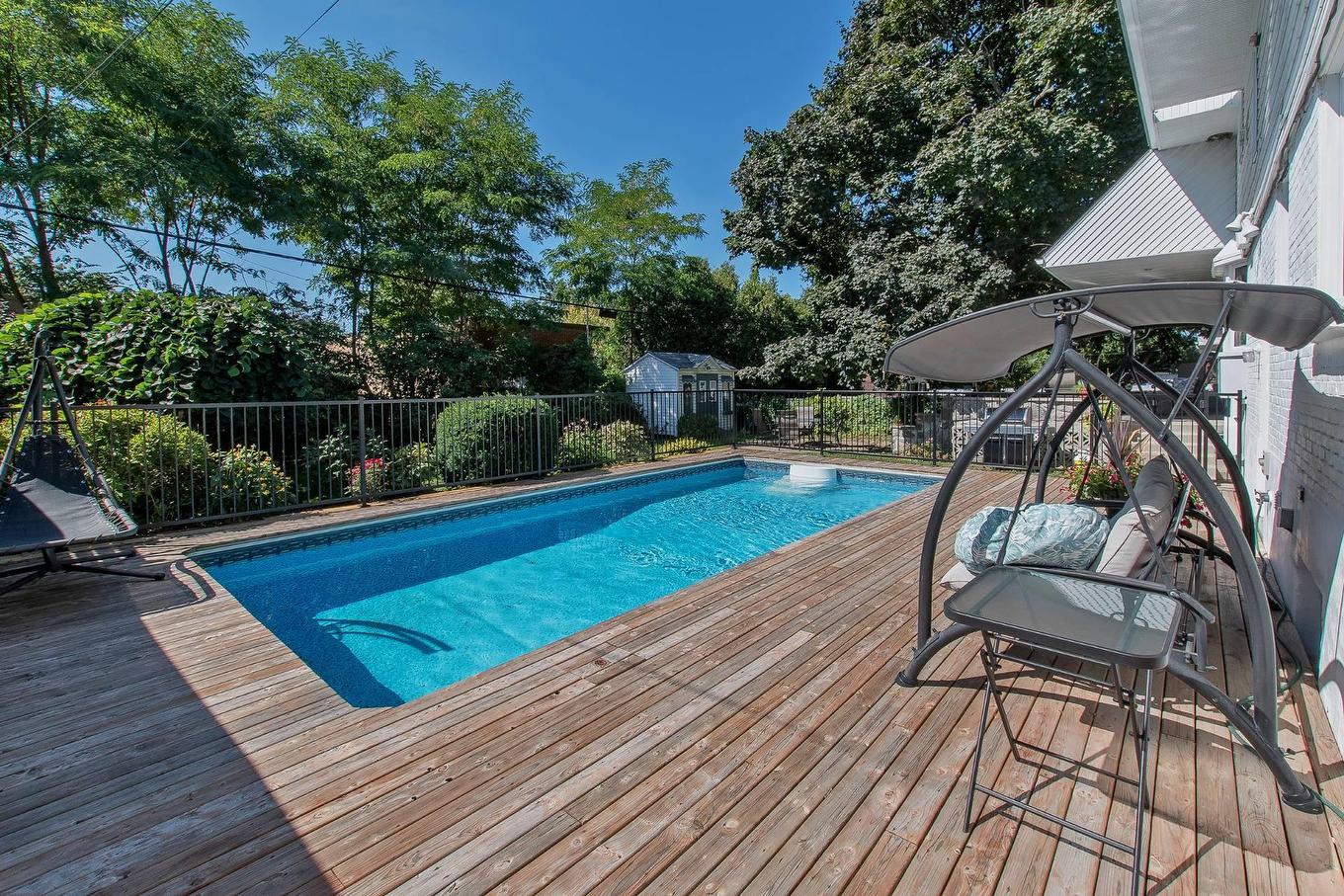 Pool - 9840 Rue Basile-Routhier, Montréal (Ahuntsic-Cartierville), QC - Outdoor With In Ground Pool