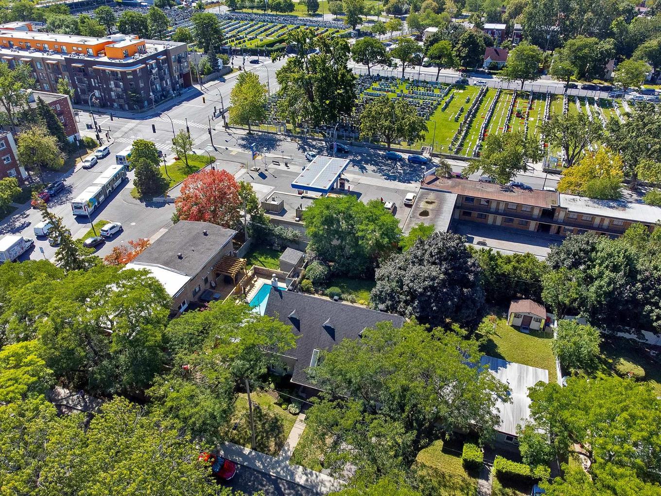Aerial photo - 9840 Rue Basile-Routhier, Montréal (Ahuntsic-Cartierville), QC - Outdoor With View