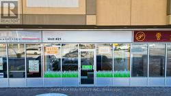 21 - 3255 RUTHERFORD ROAD Vaughan, ON L4K 5Y5