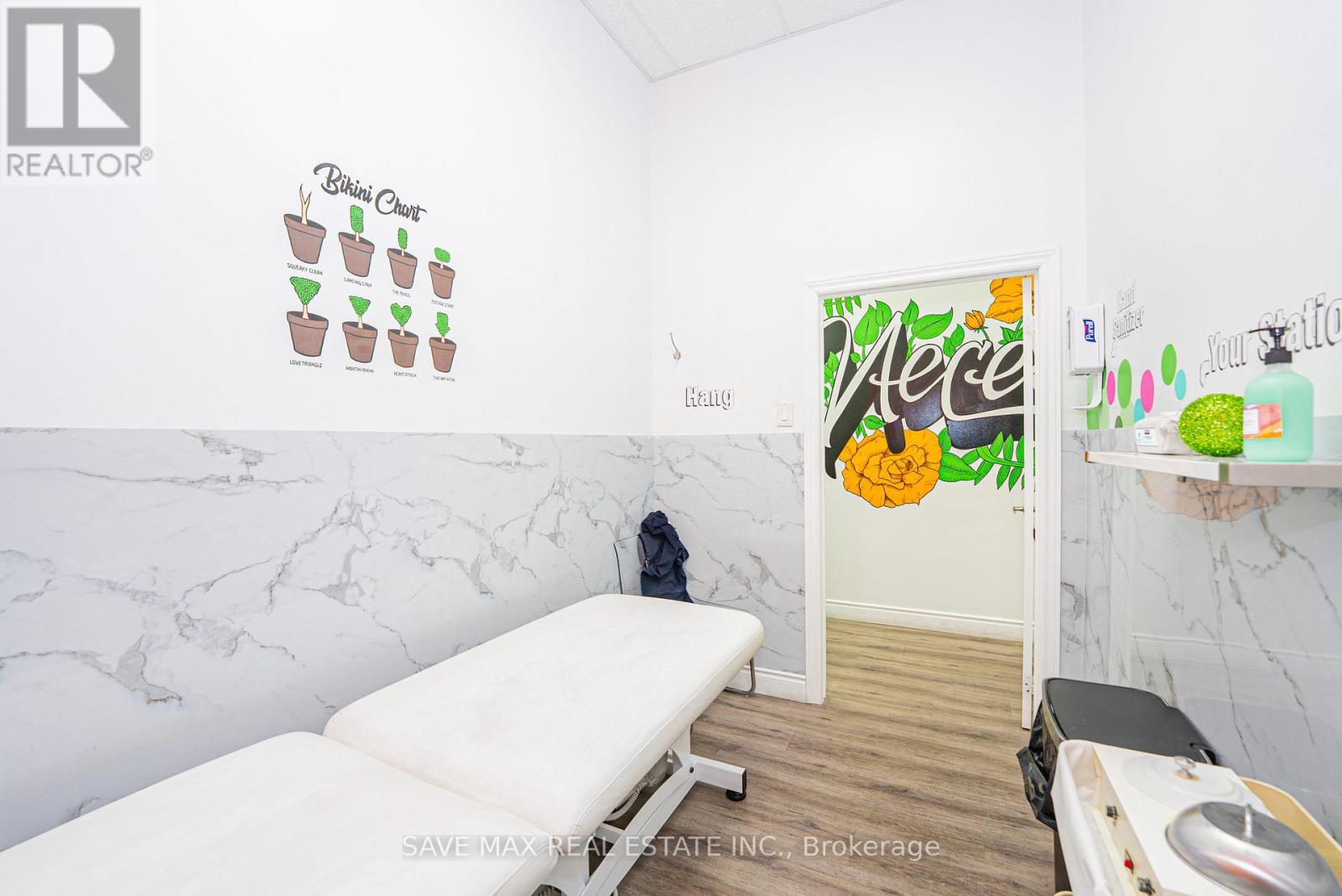 21 - 3255 Rutherford Road, Vaughan, ON