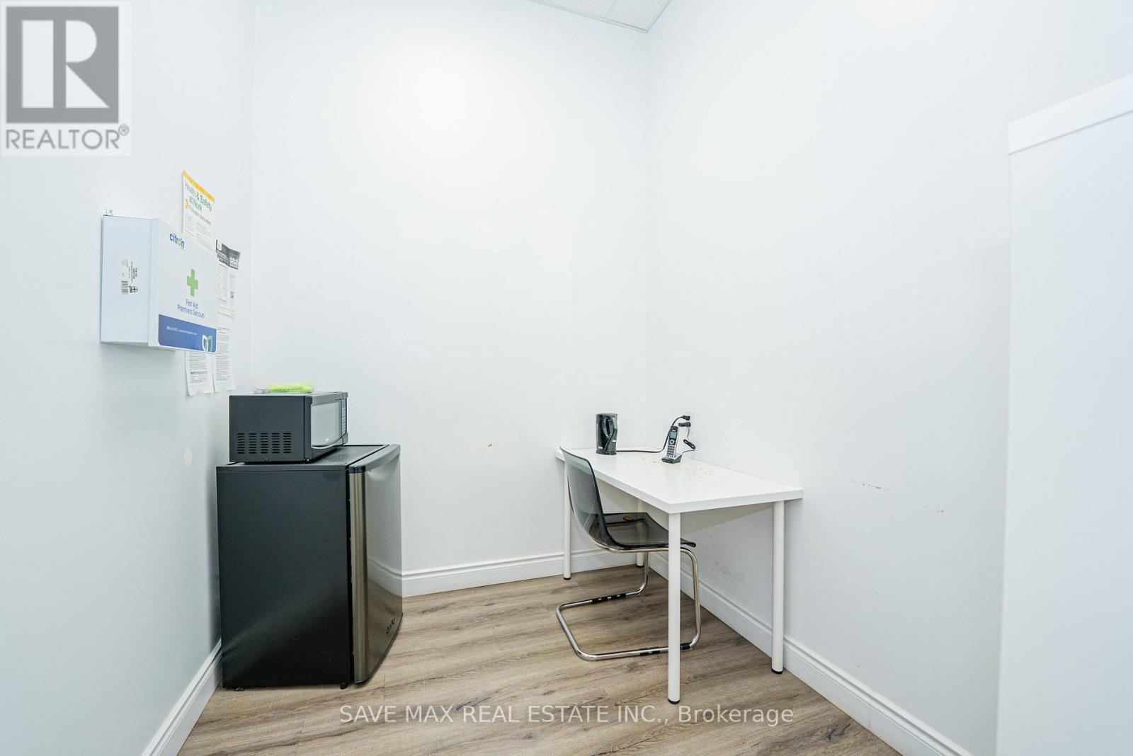 21 - 3255 Rutherford Road, Vaughan, ON