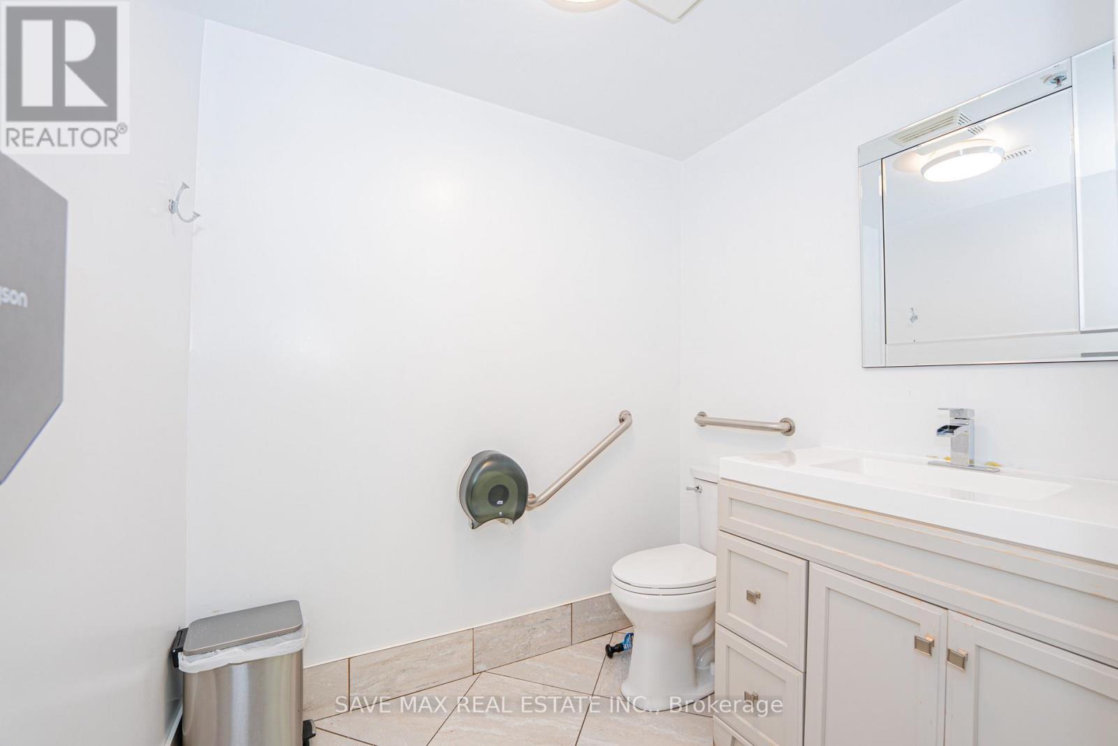 21 - 3255 Rutherford Road, Vaughan, ON