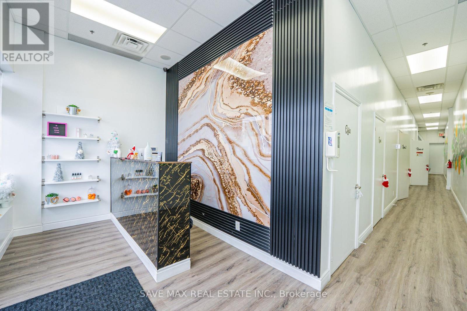 21 - 3255 Rutherford Road, Vaughan, ON