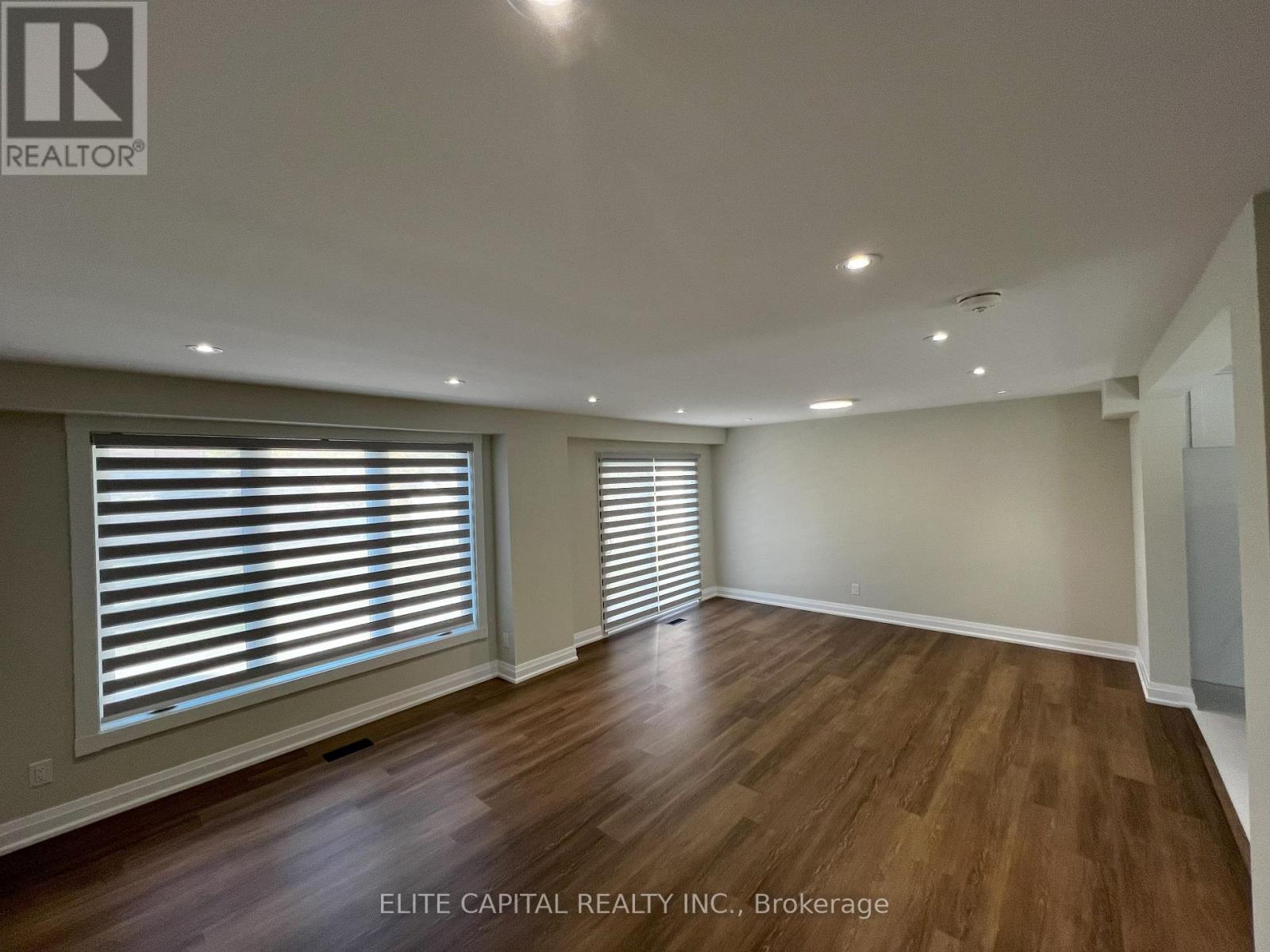 69 Hutcherson Square, Toronto, ON - Indoor Photo Showing Other Room