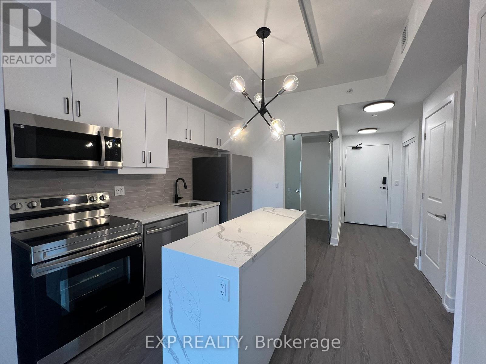 713 - 575 Conklin Road, Brantford, ON - Indoor Photo Showing Kitchen With Upgraded Kitchen