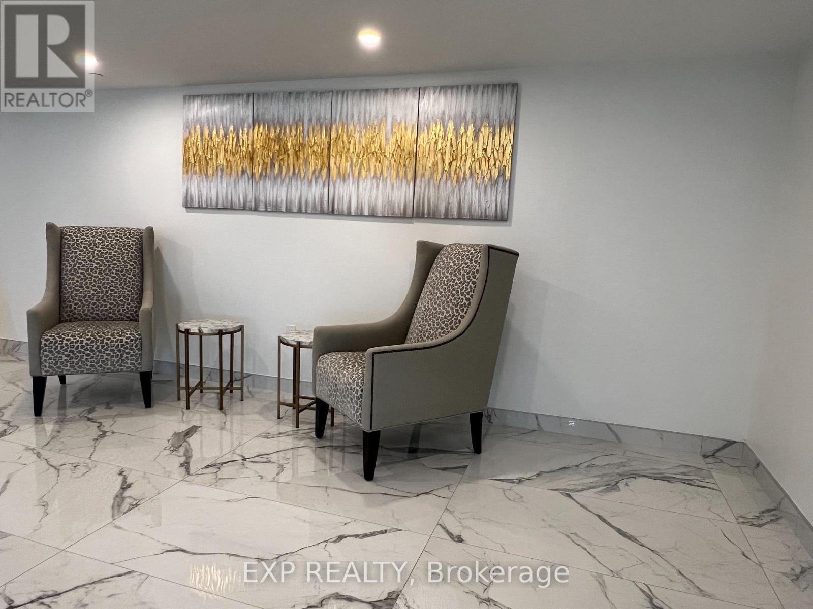 713 - 575 Conklin Road, Brantford, ON - Indoor Photo Showing Other Room