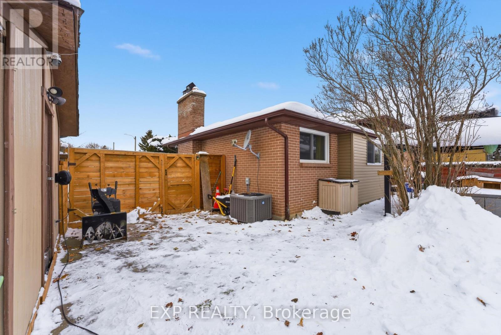 1 Nelles Avenue, Quinte West (Sidney Ward), ON - Outdoor