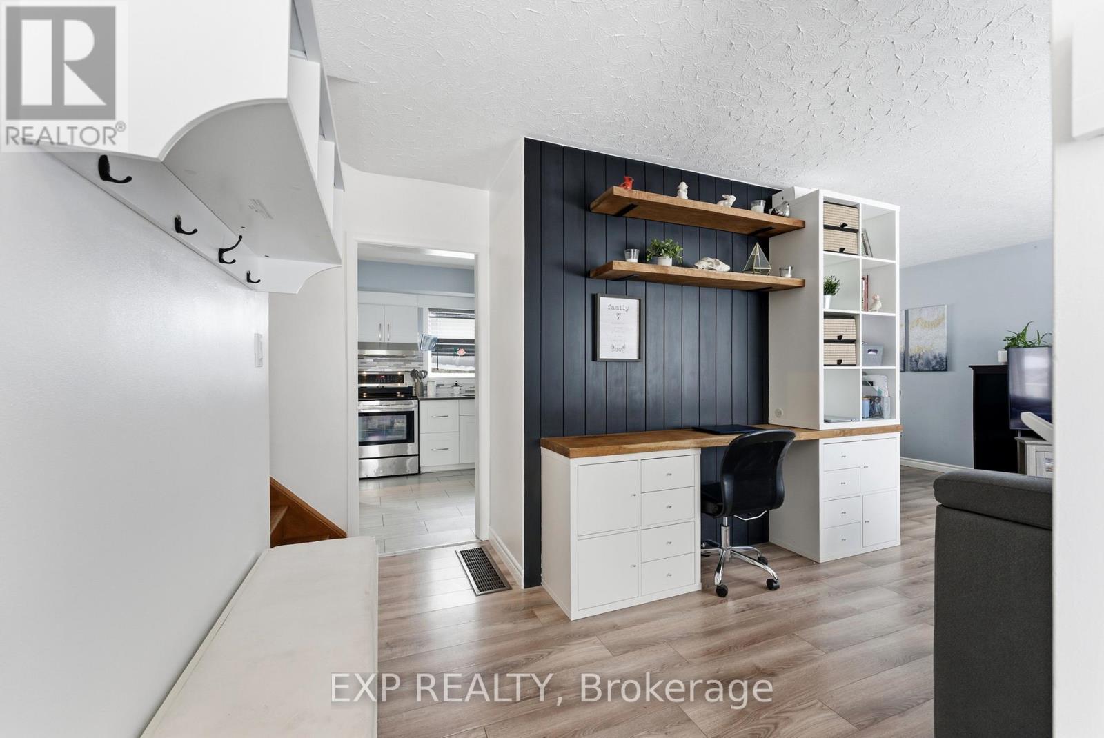 1 Nelles Avenue, Quinte West (Sidney Ward), ON - Indoor Photo Showing Office