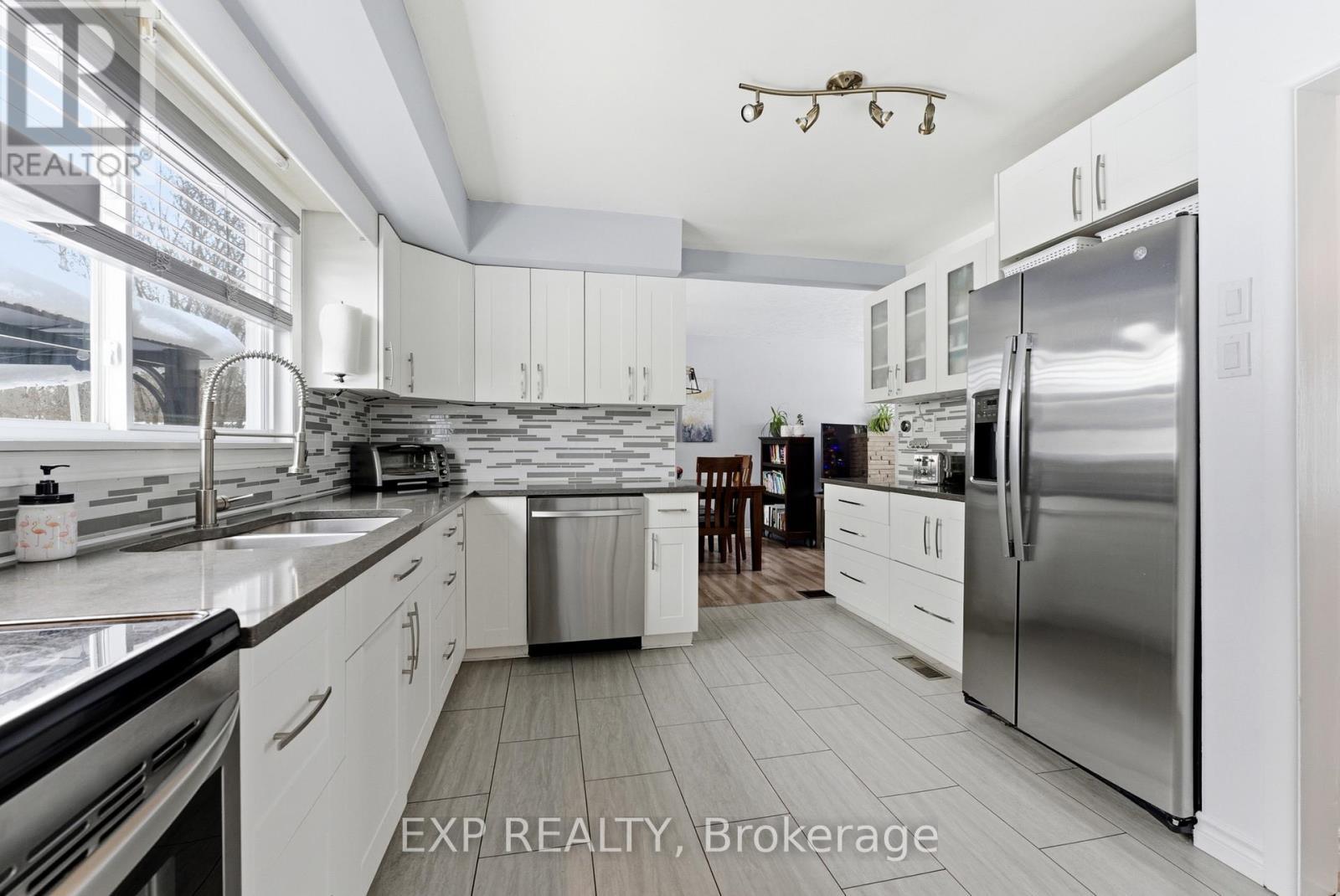1 Nelles Avenue, Quinte West (Sidney Ward), ON - Indoor Photo Showing Kitchen With Stainless Steel Kitchen With Double Sink With Upgraded Kitchen
