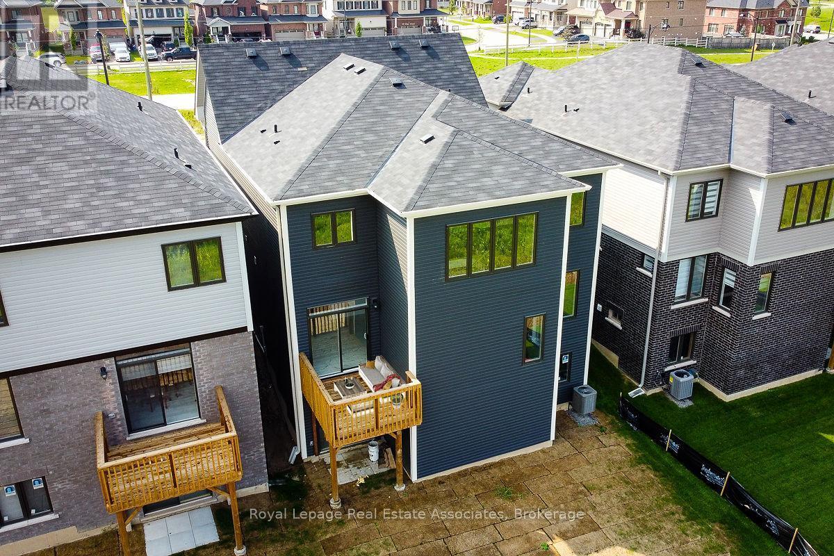 10 Castro Lane, Haldimand, ON - Outdoor