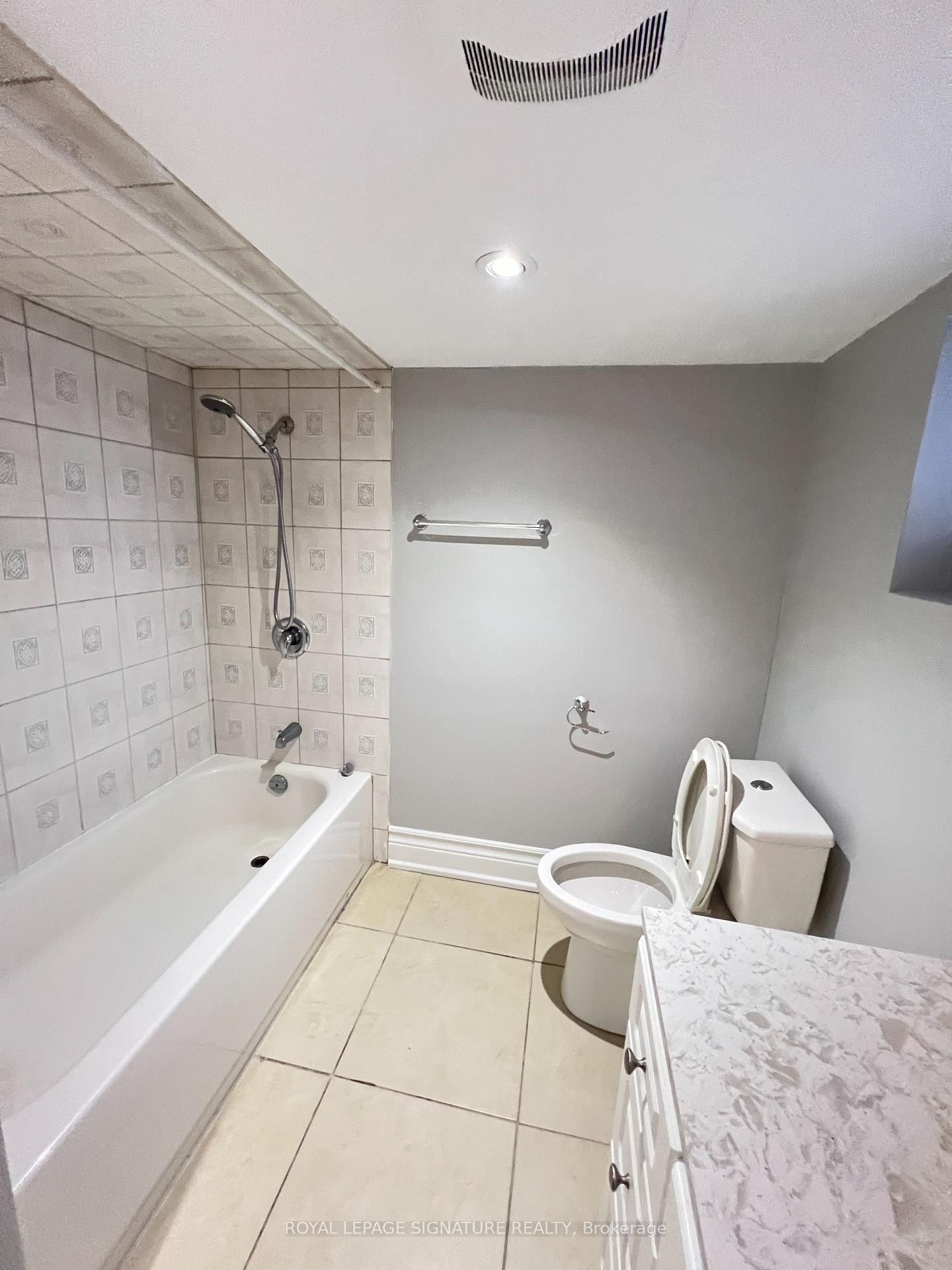 111 Sunnyside Avenue, Toronto, ON