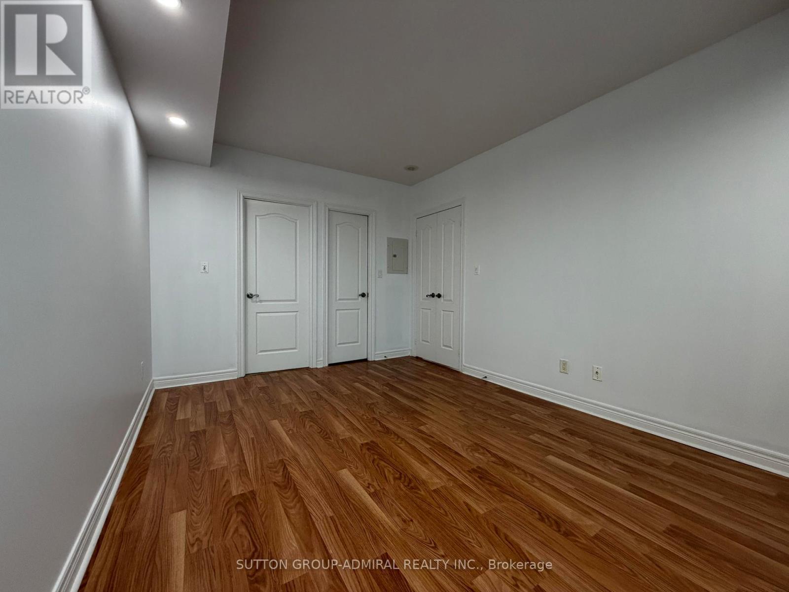 304 - 100 Promenade Circle, Vaughan, ON - Indoor Photo Showing Other Room